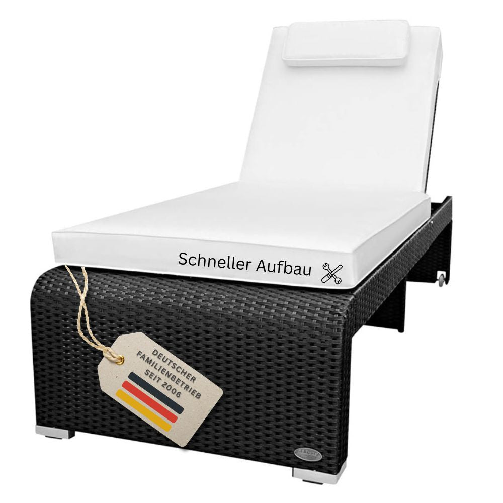 Schwarze Polyrattan-Sonnenliege mit weißer Auflage und verstellbarer Rückenlehne. Wetterfeste Gartenliege für Terrasse, Balkon oder Pool mit modernem Design und schnellem Aufbau.