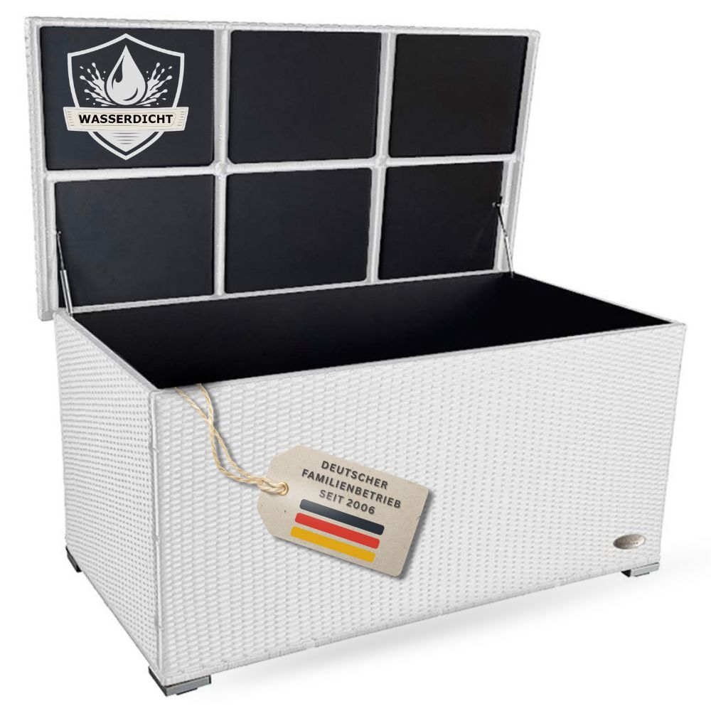 Geöffnete weiße Polyrattan-Gartenbox mit wasserdichter Innenverkleidung und großem Stauraum für Gartenauflagen, Kissen und Outdoor-Zubehör.