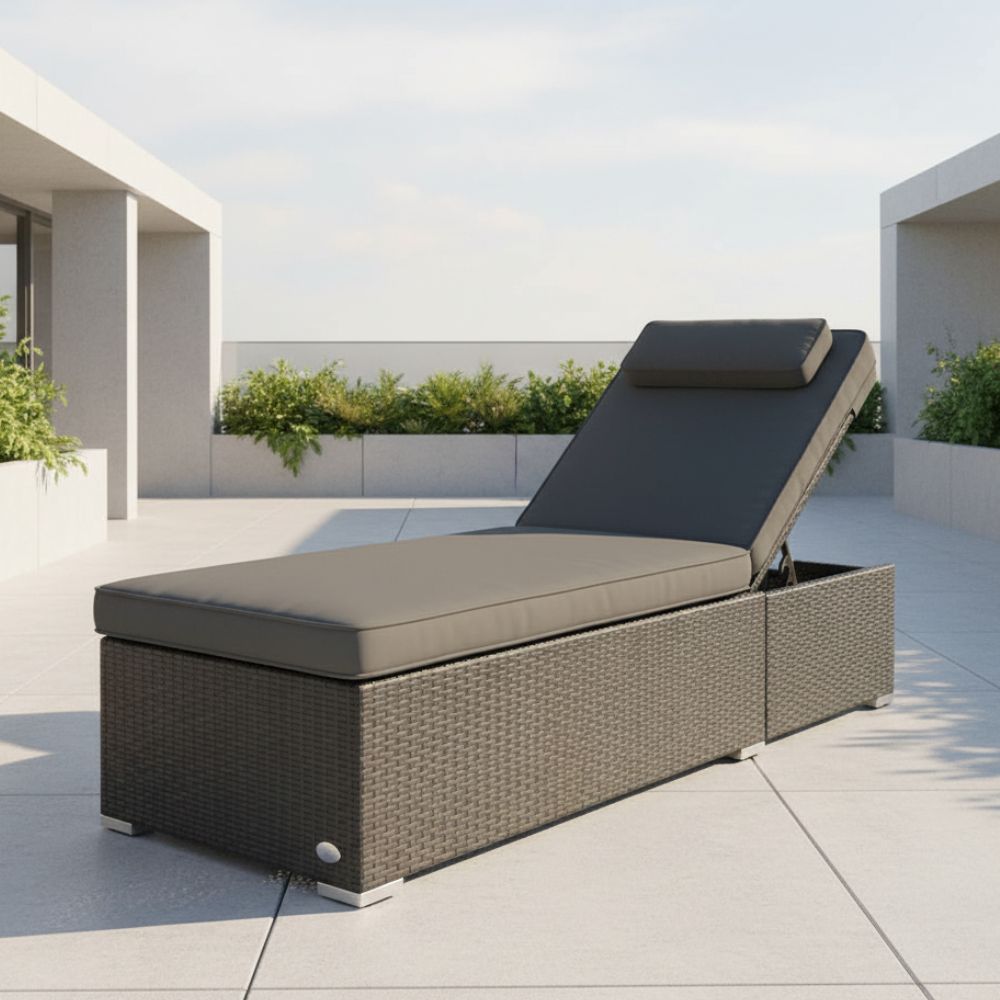 Graue Polyrattan Sonnenliege mit dicker Komfortauflage und verstellbarer Rückenlehne, moderne Gartenliege