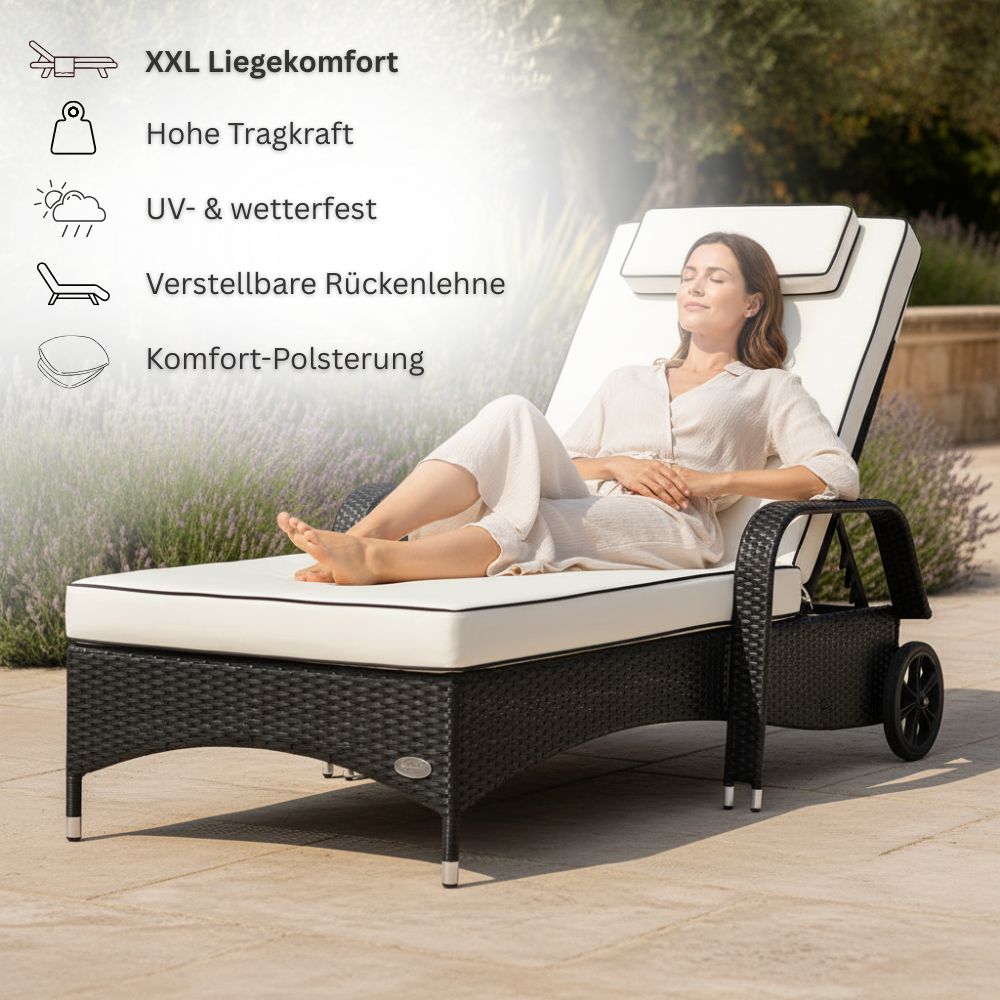 Frau entspannt auf schwarzer Polyrattan Sonnenliege mit heller Auflage im Garten, komfortable Liege mit verstellbarer Rückenlehne