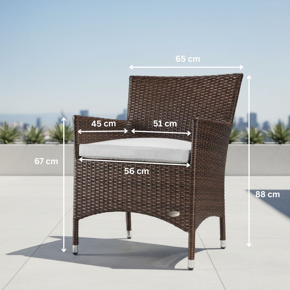 Maßgrafik des braunen Gartenstuhls „Trento“ aus Polyrattan mit 88 cm Höhe, 65 cm Breite und großzügiger Sitzfläche. Komfortabler Outdoor-Stuhl für Terrasse und Garten.