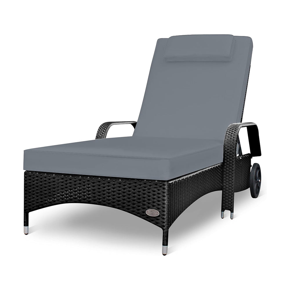 Schwarze Polyrattan Sonnenliege mit grauer Auflage und verstellbarer Rückenlehne, moderne Gartenliege mit Rollen