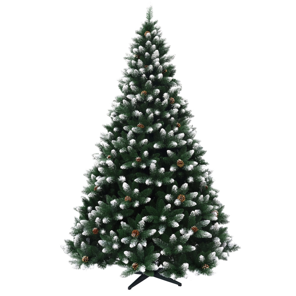 Künstlicher Weihnachtsbaum HXT 15013, 270 cm hoch, mit grünen PVC-Nadeln, weißen Schneespitzen und dekorativen Tannenzapfen.
