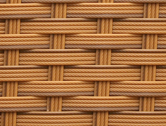 Nahaufnahme des naturfarbenen Poly-Rattan-Geflechts in feiner Webstruktur.