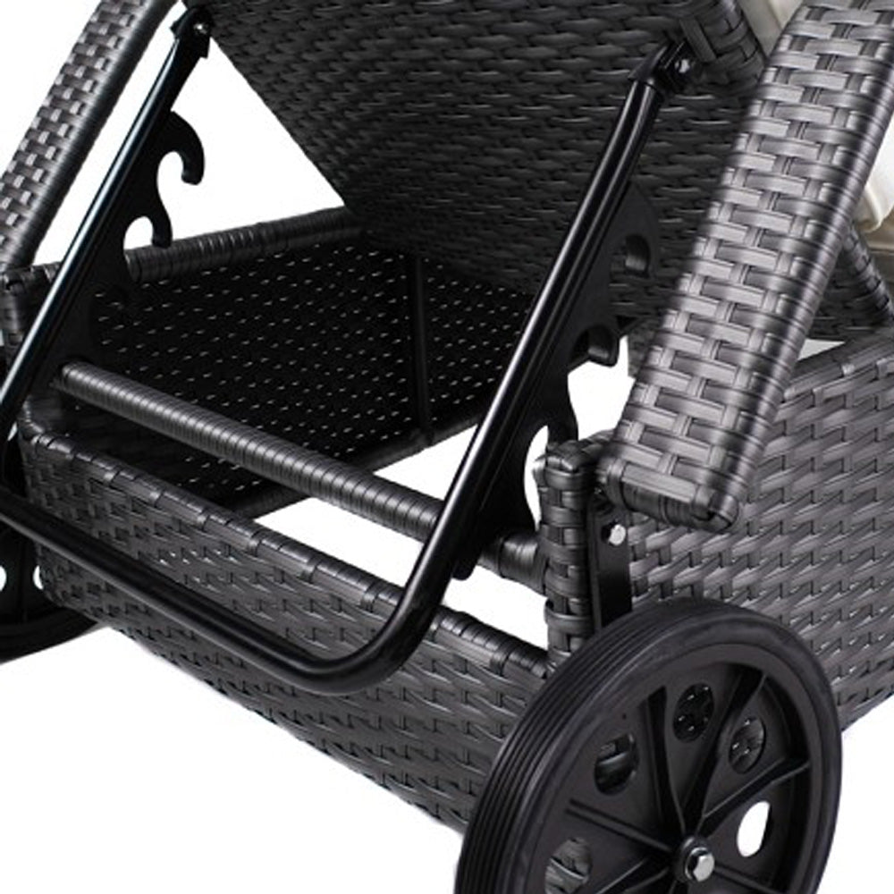 Rückenlehne der Sonnenliege 5-fach verstellbar, Poly-Rattan-Geflecht in Schwarz. Grau / Grau.