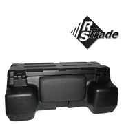 Schwarzer ATV-Quad-Koffer mit gepolsterter Rückenlehne und markantem Design, RS-Trade-Logo.