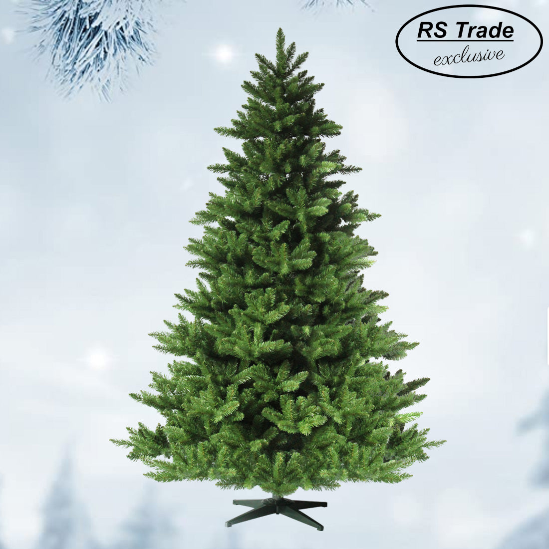 Gruener Weihnachtsbaum mit dichten Zweigen Metallstaender sichtbar realistischer Look. 150 cm