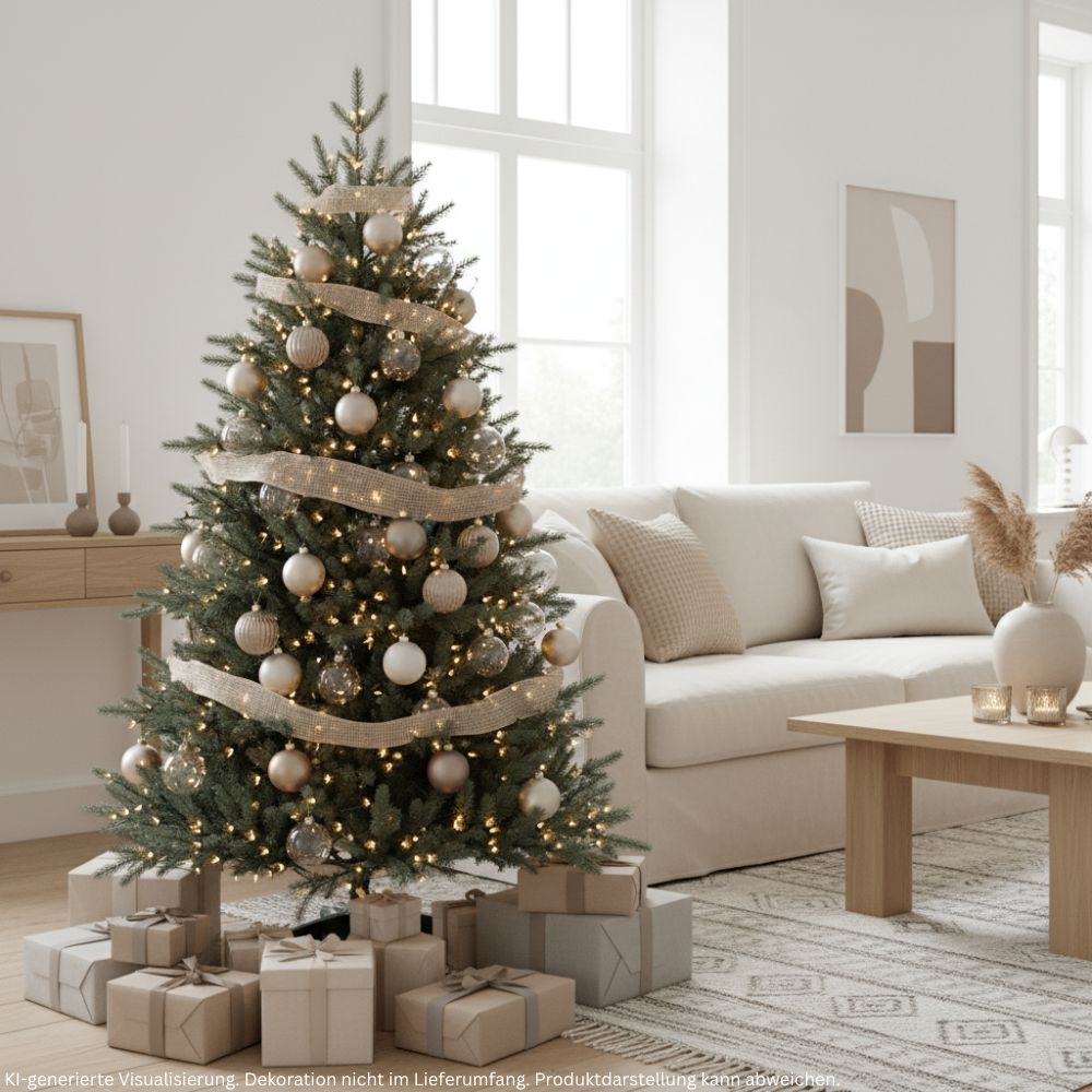 Künstlicher Weihnachtsbaum Nordmann Classic, 150 cm hoch, festlich mit Lichtern und Weihnachtskugeln dekoriert