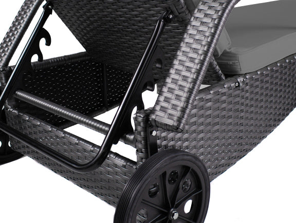 Rückenlehne der Sonnenliege 5-fach verstellbar, Poly-Rattan-Geflecht in Schwarz. Grau / Grau.